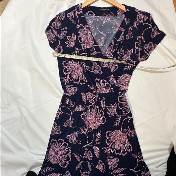 Banana Republic Navy and Pink Floral Dress - Picture 5 of 7